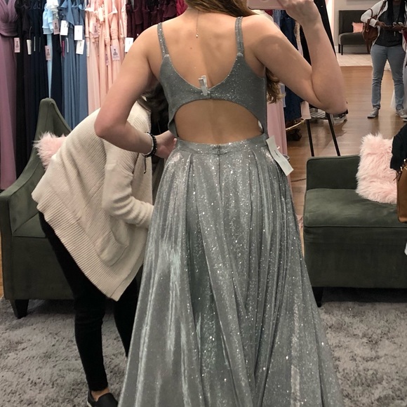 Prom Dress - Picture 3 of 7